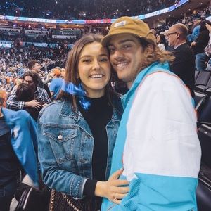 Meet your Posher, Avery